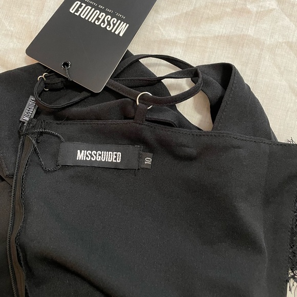 Missguided black jumpsuit with lace trim - Picture 6 of 7